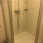 Strandlaeufer بيت ضيافة 3*